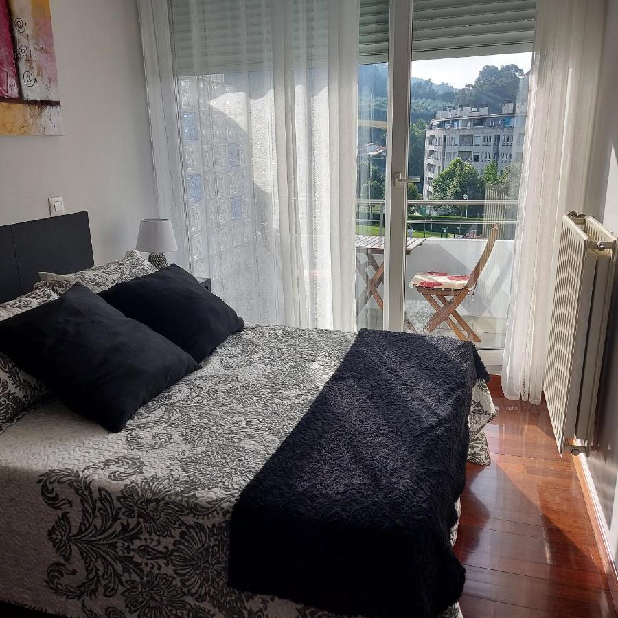 Soleado Piso Con Garaje Y Piscina A 8' Centro Castro Urdiales Exterior foto